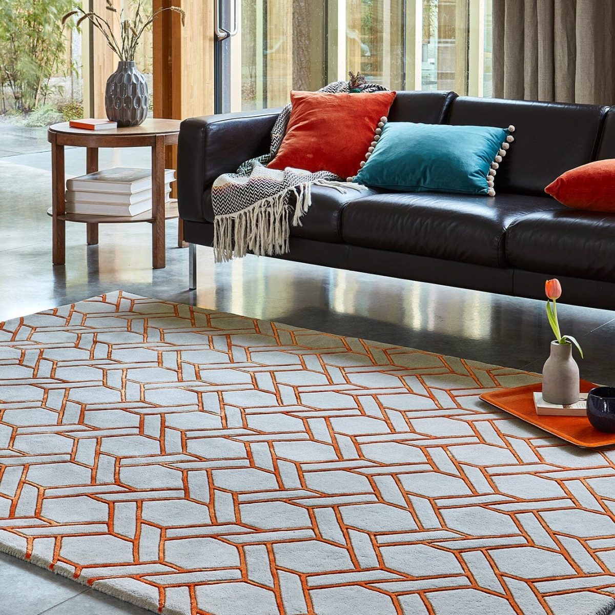 Covor pufos argintiu orange din lână vâscoză lucrat manual modern model geometric Nexus Fine Lines Silver Orange 12 mm 120x170 cm NEXU120170FL01