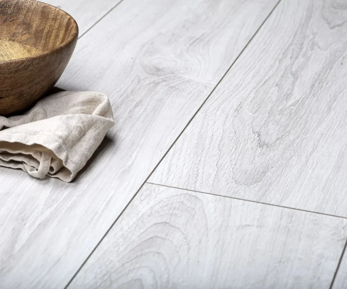 Parchet laminat Alsapan Solid Plus clasa trafic AC6 bizotat 4V 5G Click Polar Oak 627 1286×214×12 mm