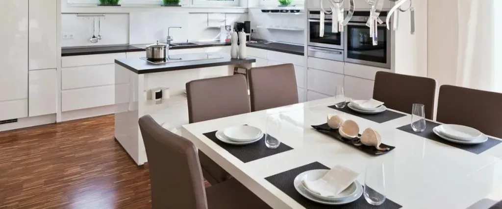 Bucătărie-sufragerie: design convenabil pentru camere combinate