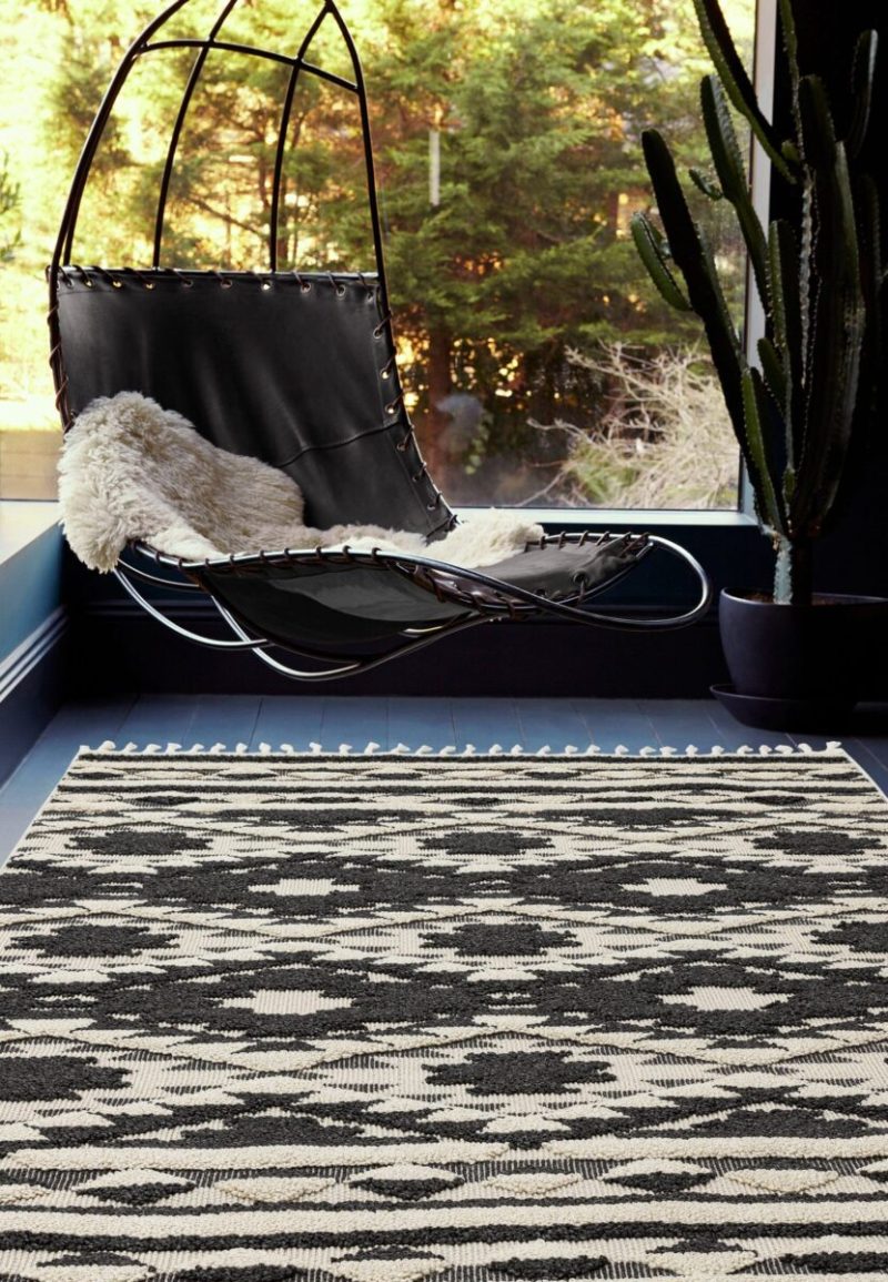 Covor negru geometric Taza Black, polipropilena, model 3D, Asiatic London, 160x230 cm