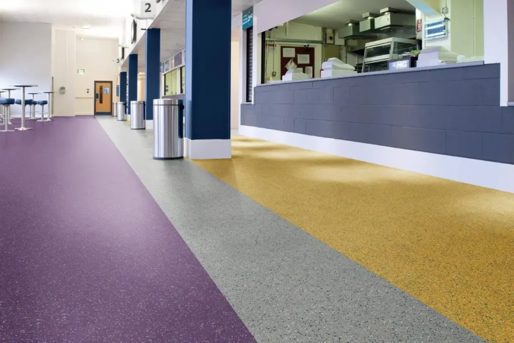 Linoleum vs. Covor PVC - Asemănări și diferențe? Linoleum vs. Covor PVC - Asemănări și diferențe?