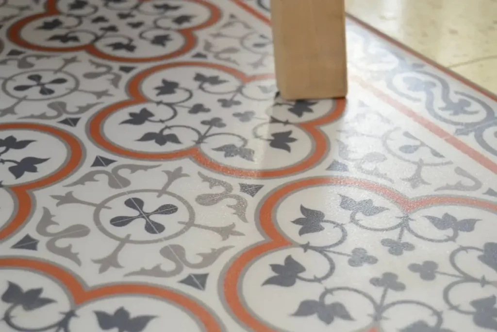 Pardoseala de Linoleum: Avantaje și Dezavantaje Pardoseala de Linoleum: Avantaje și Dezavantaje