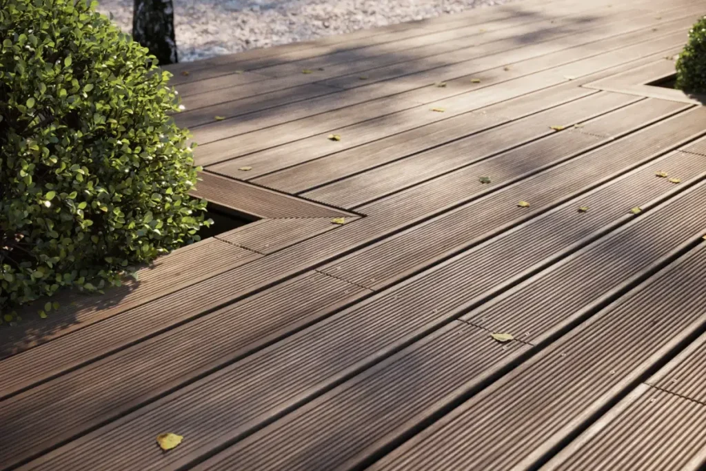 Lemn termotratat vs deck WPC: Ce alegem? Lemn termotratat vs deck WPC: Ce alegem?