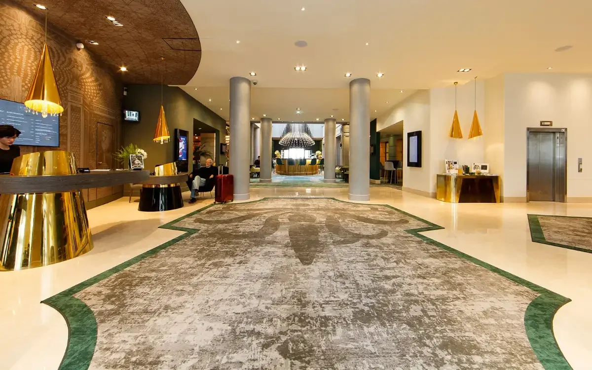 Eleganța și Rezistența: Ghid pentru Alegerea Mochetelor de Hotel Eleganța și Rezistența: Ghid pentru Alegerea Mochetelor de Hotel