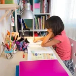 Cum să Amenajezi un Spațiu de Studiu Dedicat pentru Copiii Tăi