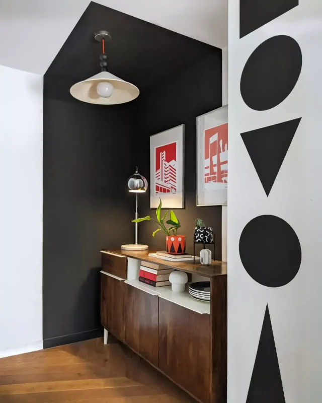 9 Secrete folosite mereu de designeri pentru a face instantaneu o cameră mică să pară mai mare 9 Secrete folosite mereu de designeri pentru a face instantaneu o cameră mică să pară mai mare