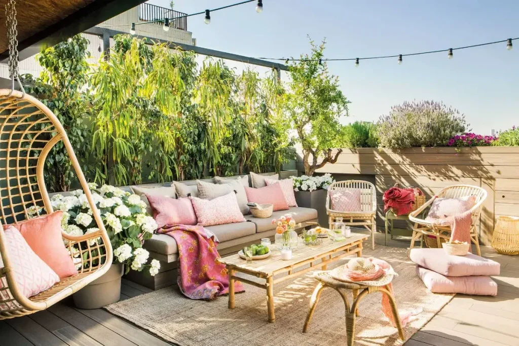4 Idei Originale pentru Decorarea unei Terase Urbane