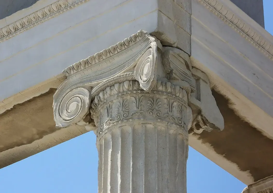 Stiluri de capiteluri: Doric, Ionic și Corintic | Cele trei stiluri clasice de capiteluri pentru coloane și diferențele dintre acestea