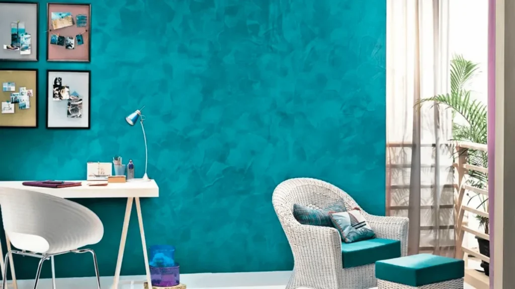 Tapet sau vopsea decorativă pentru pereți: Ghidul pentru alegerea potrivită Tapet sau vopsea decorativă pentru pereți: Ghidul pentru alegerea potrivită