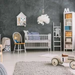 Amenajarea Camerei Copiilor: Cum să Creezi un Spațiu Funcțional și Fermecător Care Crește Odată cu Micuțul Tău