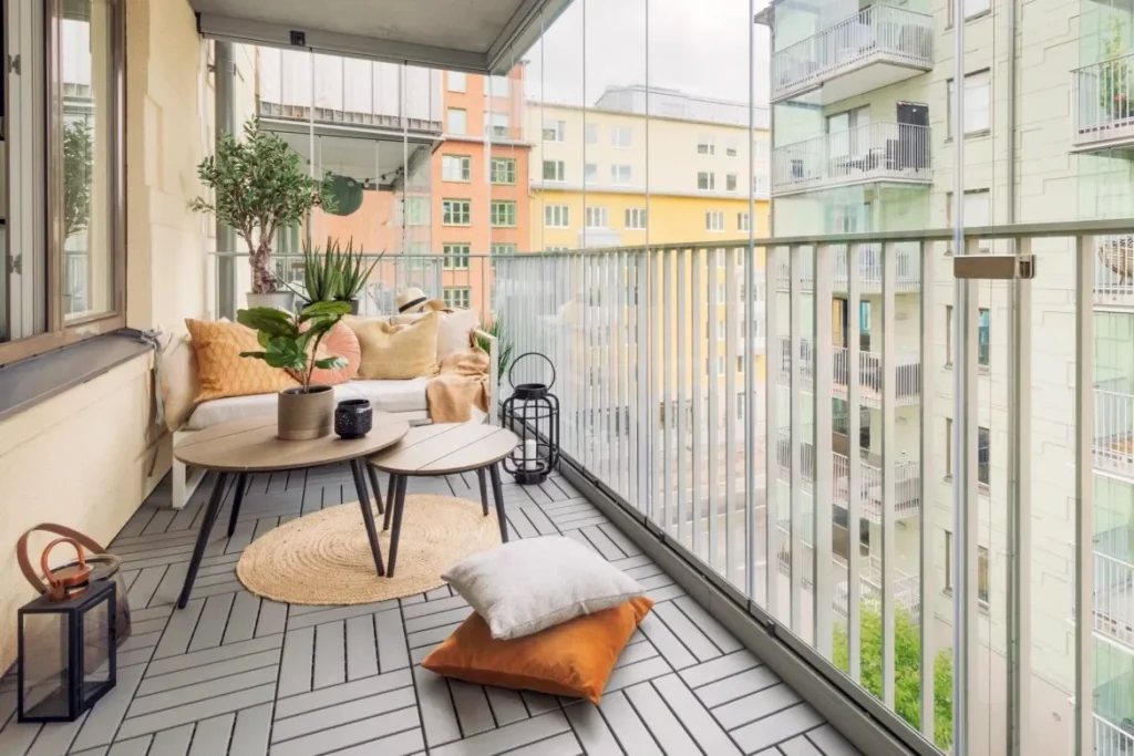Transformă balconul într-o oază de relaxare mediteraneană Transformă balconul într-o oază de relaxare mediteraneană