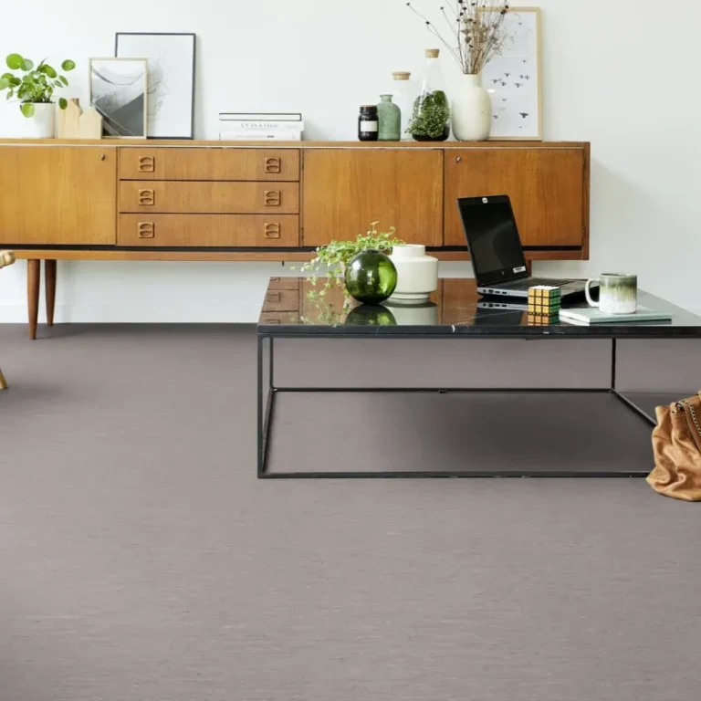 Covor PVC gri 0203 Soft Grey iQ Optima Tarket