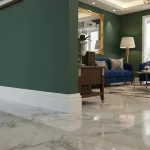 Plintă pardoseală polimer albă cu profil curbat elegant, Onix, 80x16x2200 mm