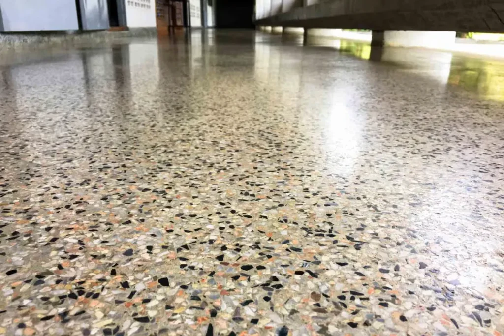 Ce este pardoseala Terrazzo: preț, montaj și întreținere în 2025 Ce este pardoseala Terrazzo: preț, montaj și întreținere în 2025