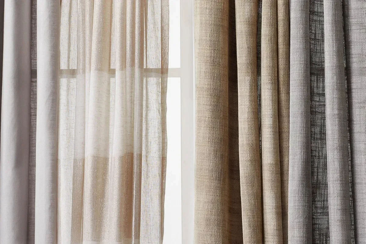 Tipuri de Materiale pentru Perdele și Draperii: Voal, Catifea, Blackout și Altele - Ghid 2025 Tipuri de Materiale pentru Perdele și Draperii: Voal, Catifea, Blackout și Altele - Ghid 2025