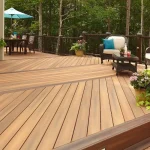 Deckul Perfect pentru Terasă: Ghidul 2025 - Lemn vs. Compozit vs. WPC