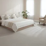 Mochetă gri aspect satinat fir tuns Balta LUMINA WFB 092 - Mocheta dormitor living