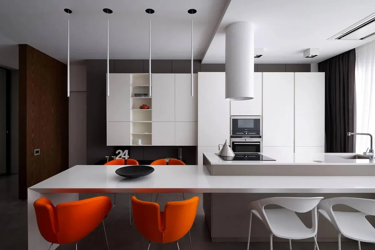 Bucătărie Minimalistă: Simplitate, Funcționalitate și Eleganță în Design