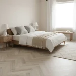 Parchet SPC herringbone bej-cenușiu cu aspect de lemn decolorat, Strasbourg, Herringbone, VinCore, 5x125x625 mm