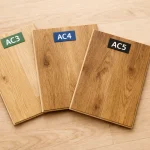 Cum Alegi Clasa de Trafic Potrivită pentru Pardoseala Ta: Ghid AC3, AC4, AC5