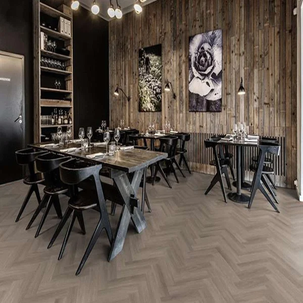 Parchet vinyl Whinfell maro, model herringbone, Kährs , LTDBW2004-102