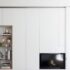 Nuantele minimalismului: interiorul unui apartament cu accente de culori deschise